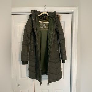 Barbour Foreland Quilt Mix Coat with Detachable Faux Fur Trim